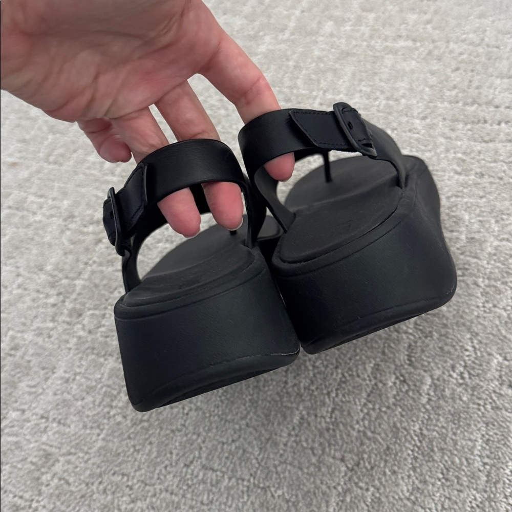 EUC Fitflop F-Mode Leather Flatform Toe-Post back strap Sandals black platform - Picture 9 of 10